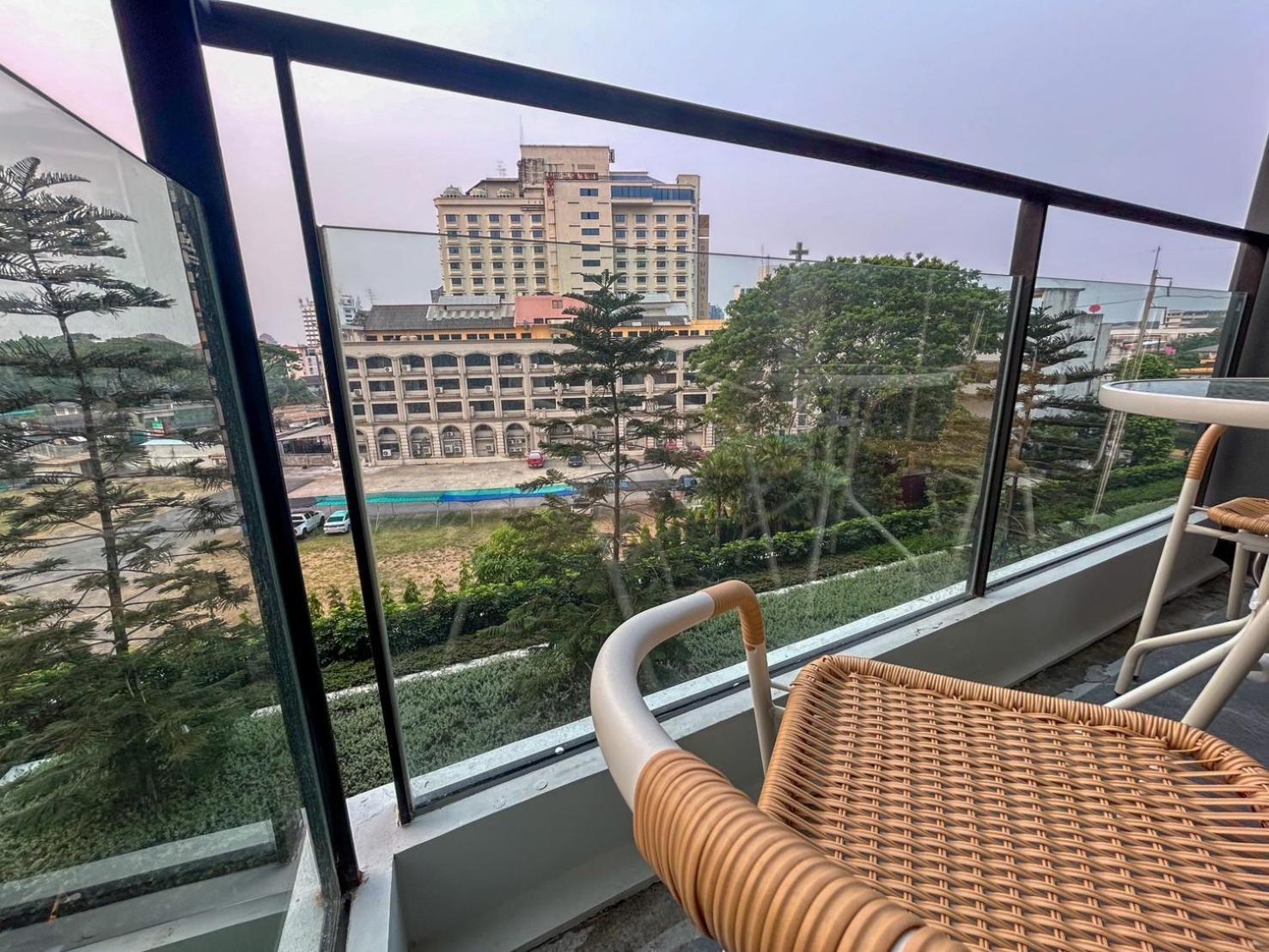 Luxury Condo Astra Sky River Condo Chiang Mai Exterior foto
